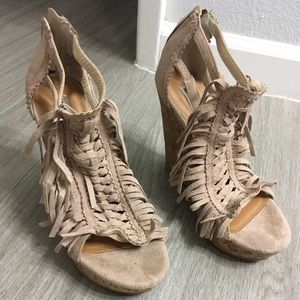 Nude fringe cork wedge